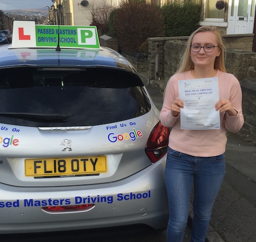 Congratulations on a practical driving test for Lauren Dale of Eccleshill